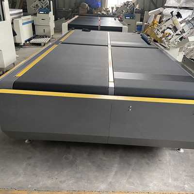دستگاه لبه نوار تشک ZOLYTECH ZLT-TE5A دوخت لبه برگردان اتوماتیک با سرعت بالا برای تشک