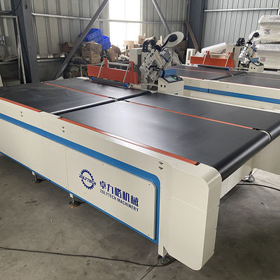 دستگاه لبه نوار دوخت تشک لبه ZLT-TE4A چرخاندن خودکار عملکرد آسان برای مبتدیان ZOLYTECH